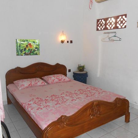 Fortuna Guest House Yogyakarta Kültér fotó