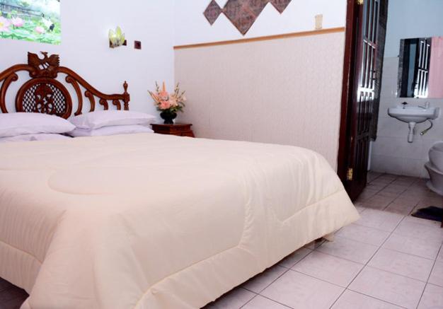 Fortuna Guest House Yogyakarta Kültér fotó