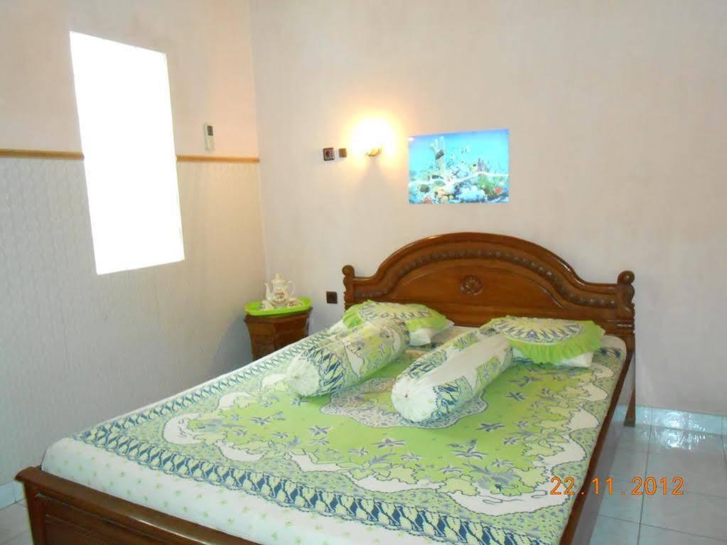 Fortuna Guest House Yogyakarta Kültér fotó